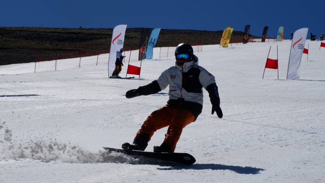 Haziran'da kayak keyfini doyasıya yaşadılar - Resim: 6